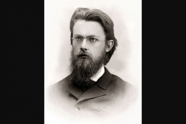 Владимир Иванович Вернадский &mdash; основоположник науки о биосфере