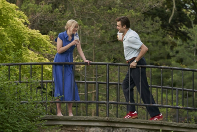 "Виновата любовь": романтическая комедия для поклонников "Дневника Бриджит Джонс" и "Материалистки" выходит в российский прокат