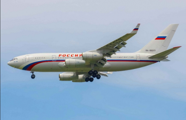 Премьер Польши: Запад развязал "войну нового типа" против России