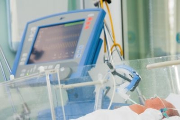 Минздрав утроит рабочую нагрузку медсестер в неонатологических отделениях